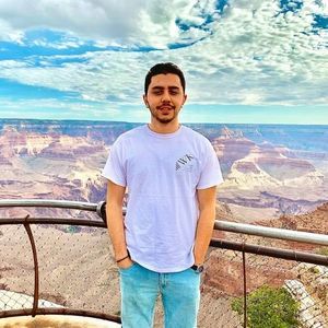 Meet your Posher, Omid